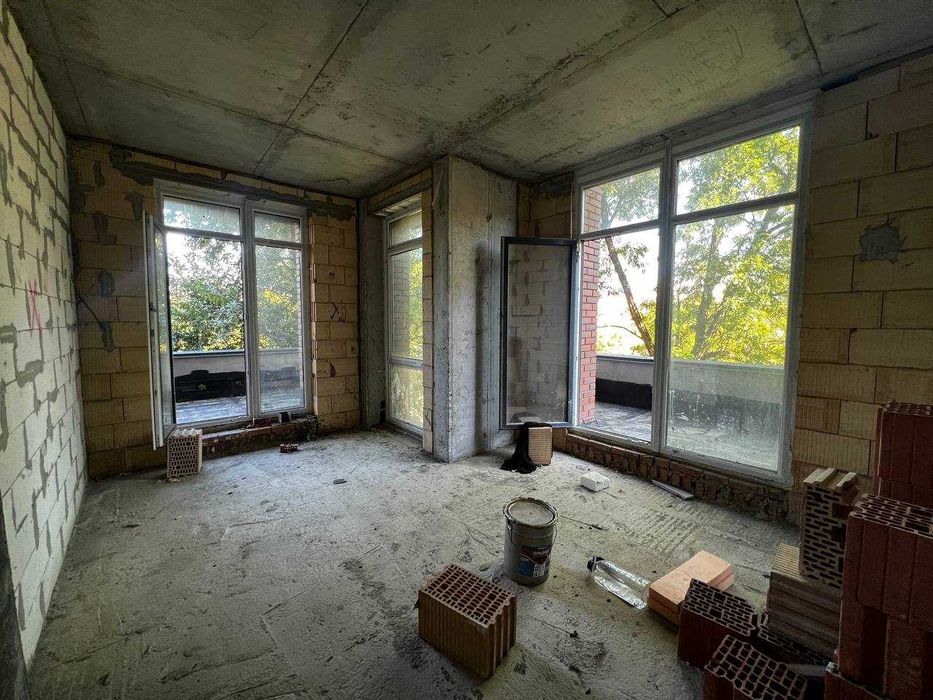 СРОЧНО! Пространство на Литературной. Лучшая цена в доме! ЮК