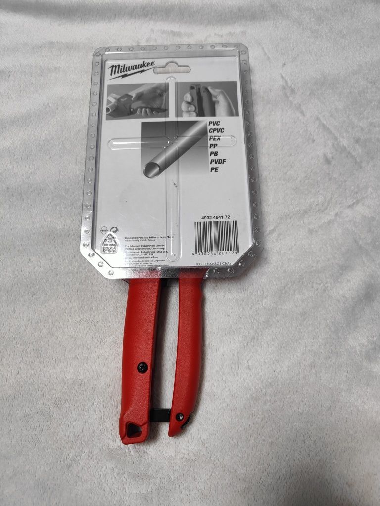 Obcinak do rur PVC PEX PE 42 mm MILWAUKEE 4932