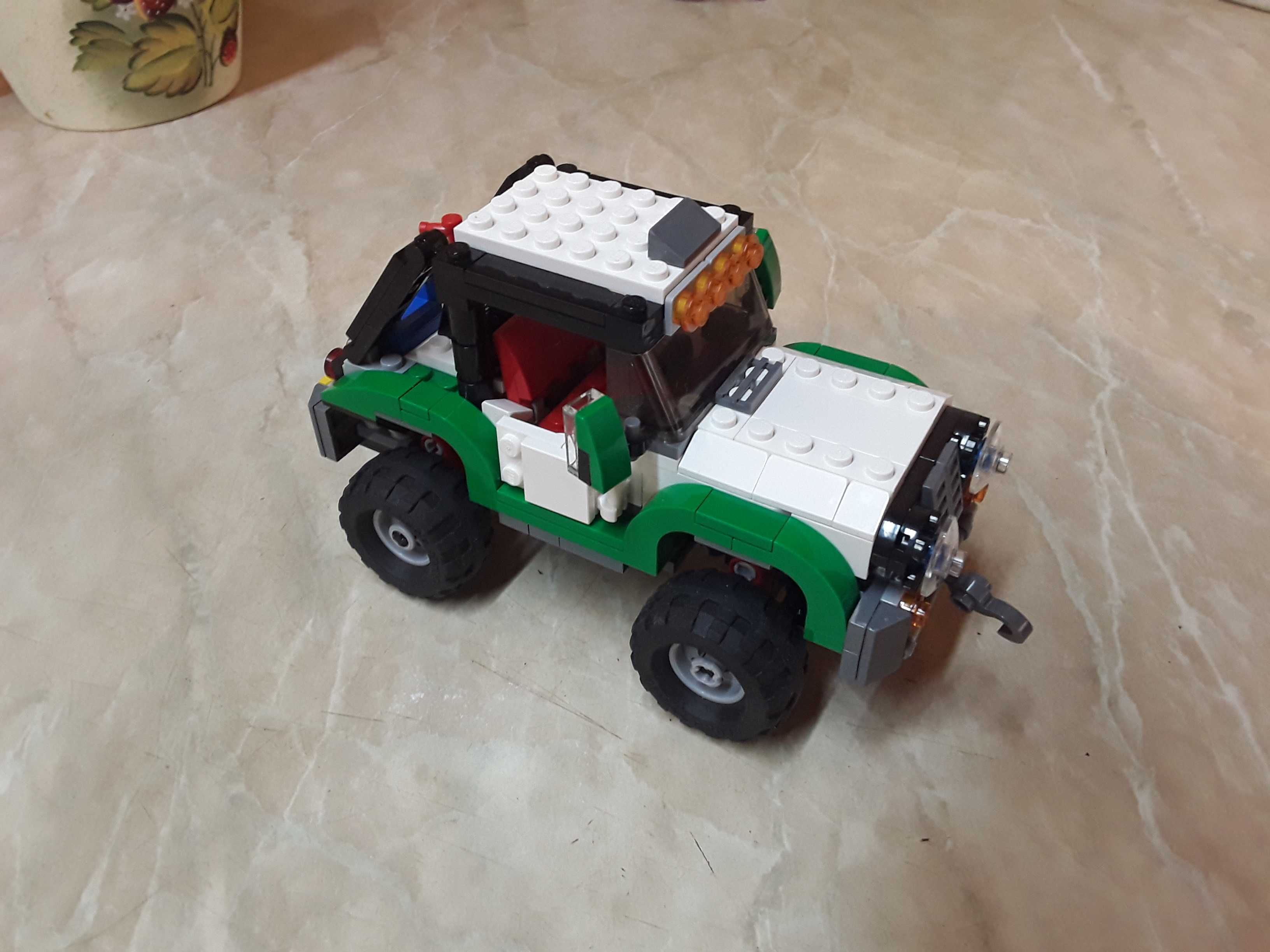 Lego 31037 creator 3 w1 przygodowe pojazdy, jeep, śmigłowiec, wodolot.