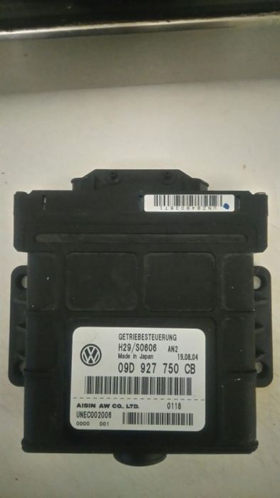 Блок управления коробкой Porshe Volkswagen 0AD927755AD 09D927750CB