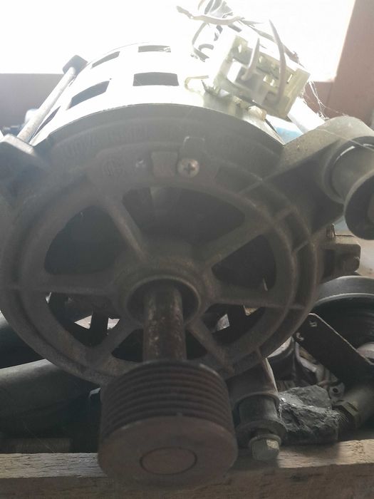 Silnik elektryczny 220 V.