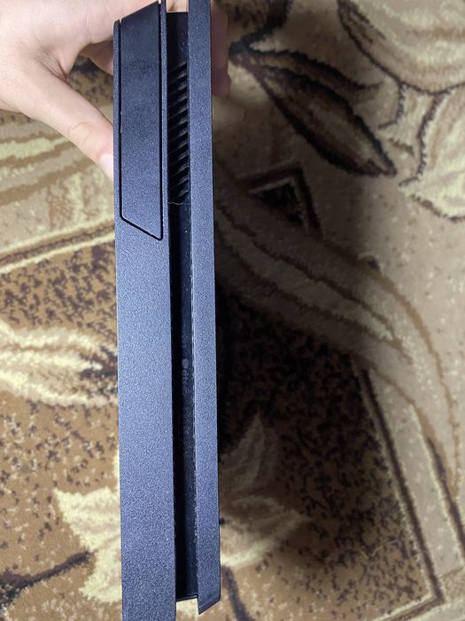 Плейстейшен 4 1т