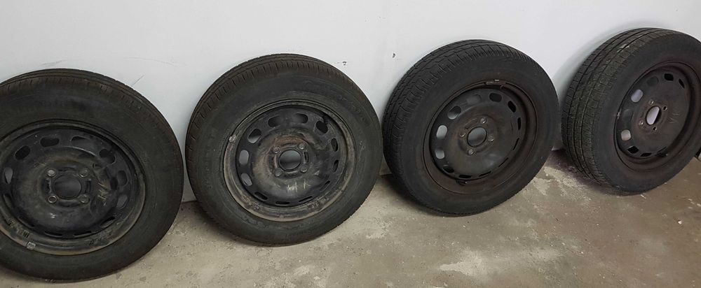 Felgi z oponami FORD FIESTA MK6 Continental 175/65/14 Bridgestone koła