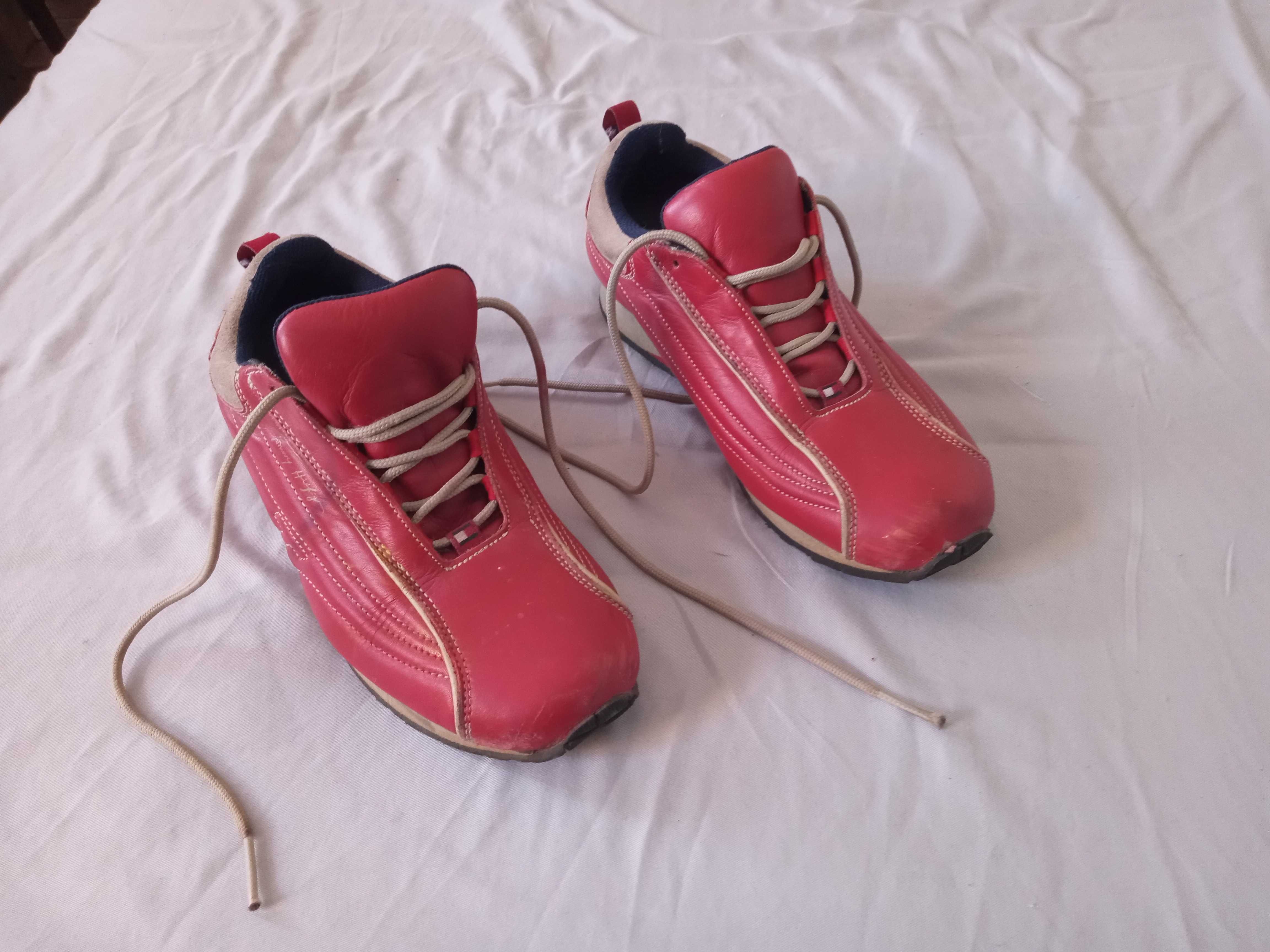 Buty męskie sportowe skórzane Tommy Hilfiger r. 40