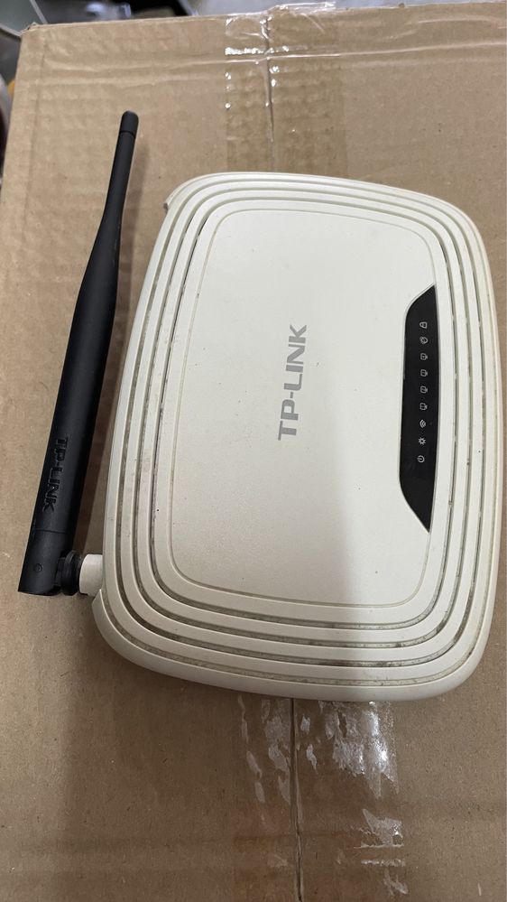 Роутер TP-Link WR740N