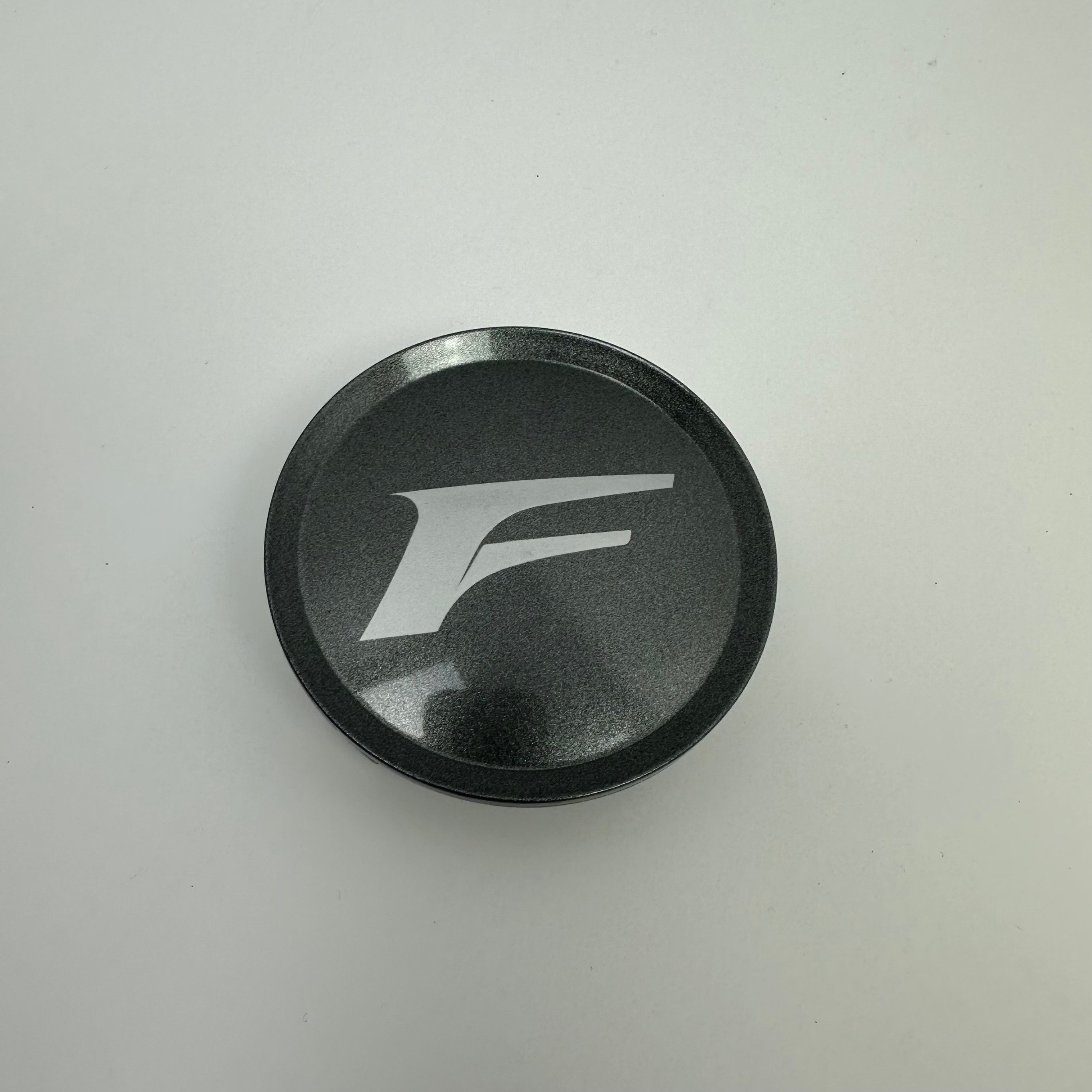 FABRYCZNIE NOWE Oryginalne Dekielki Brock 74mm