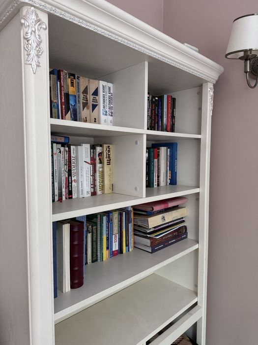 Книжный стеллаж, книжная полка бежевая