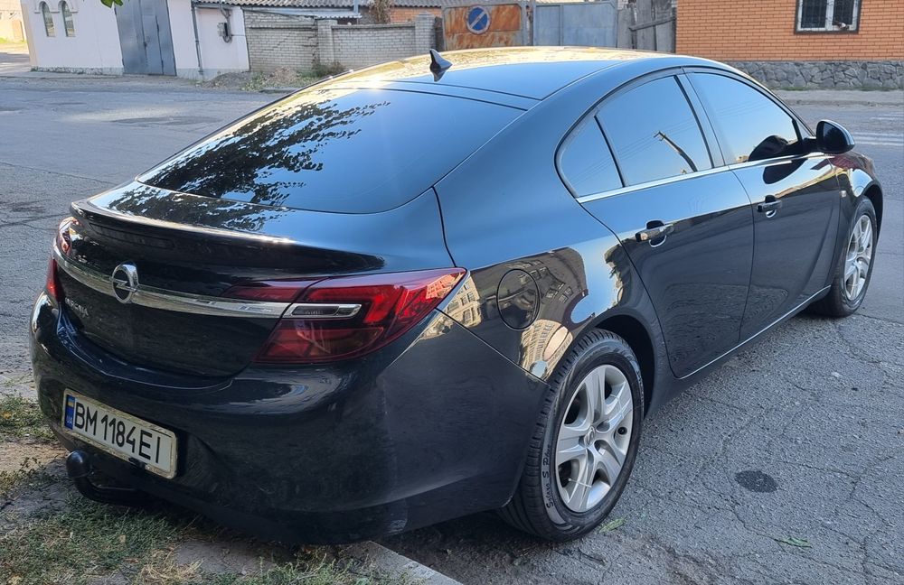 Опель Інсігнія Opel 2015р