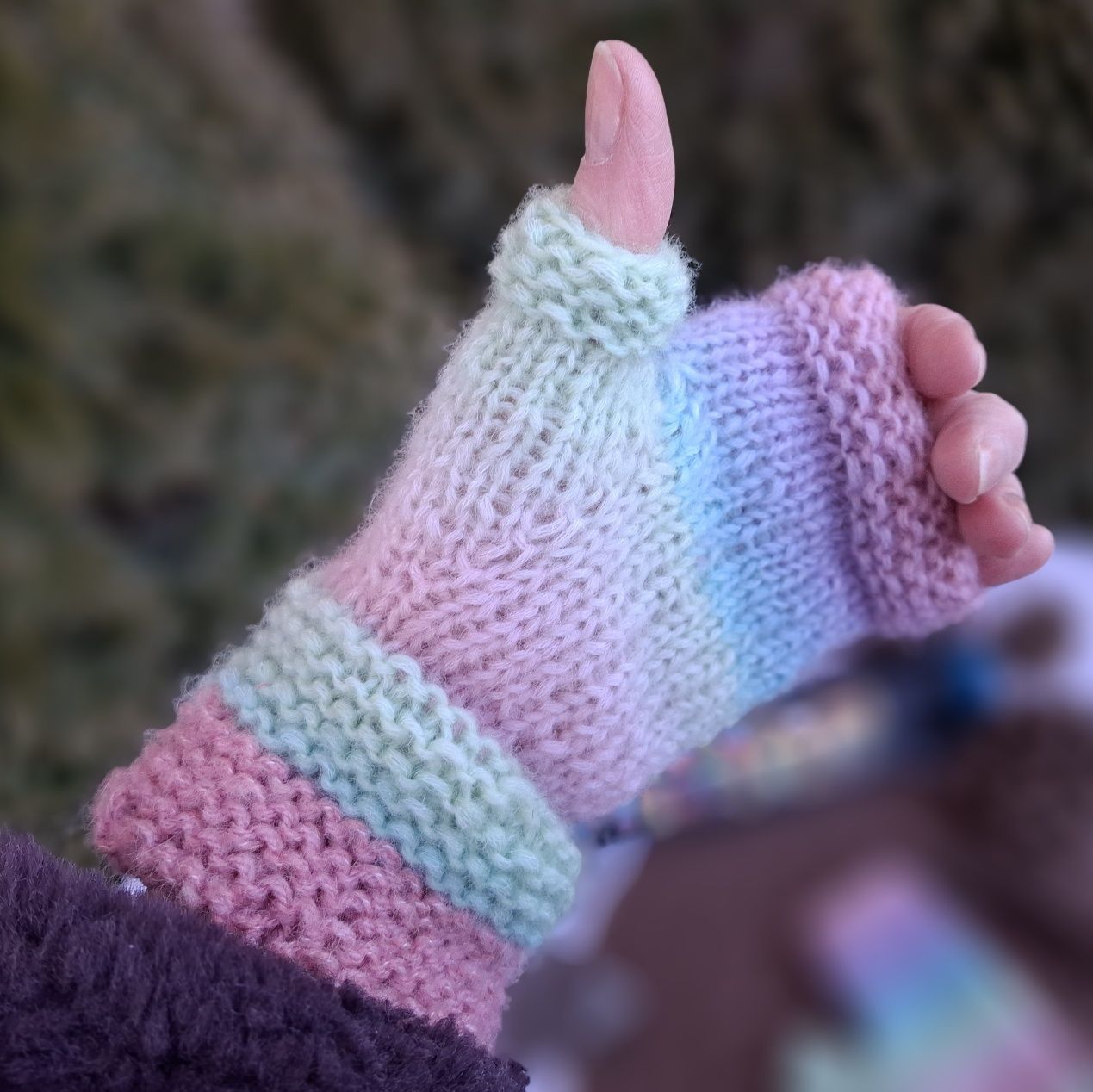 Mitenki "Pastele" handmade . Nr MP 1. Wełna 76 %.