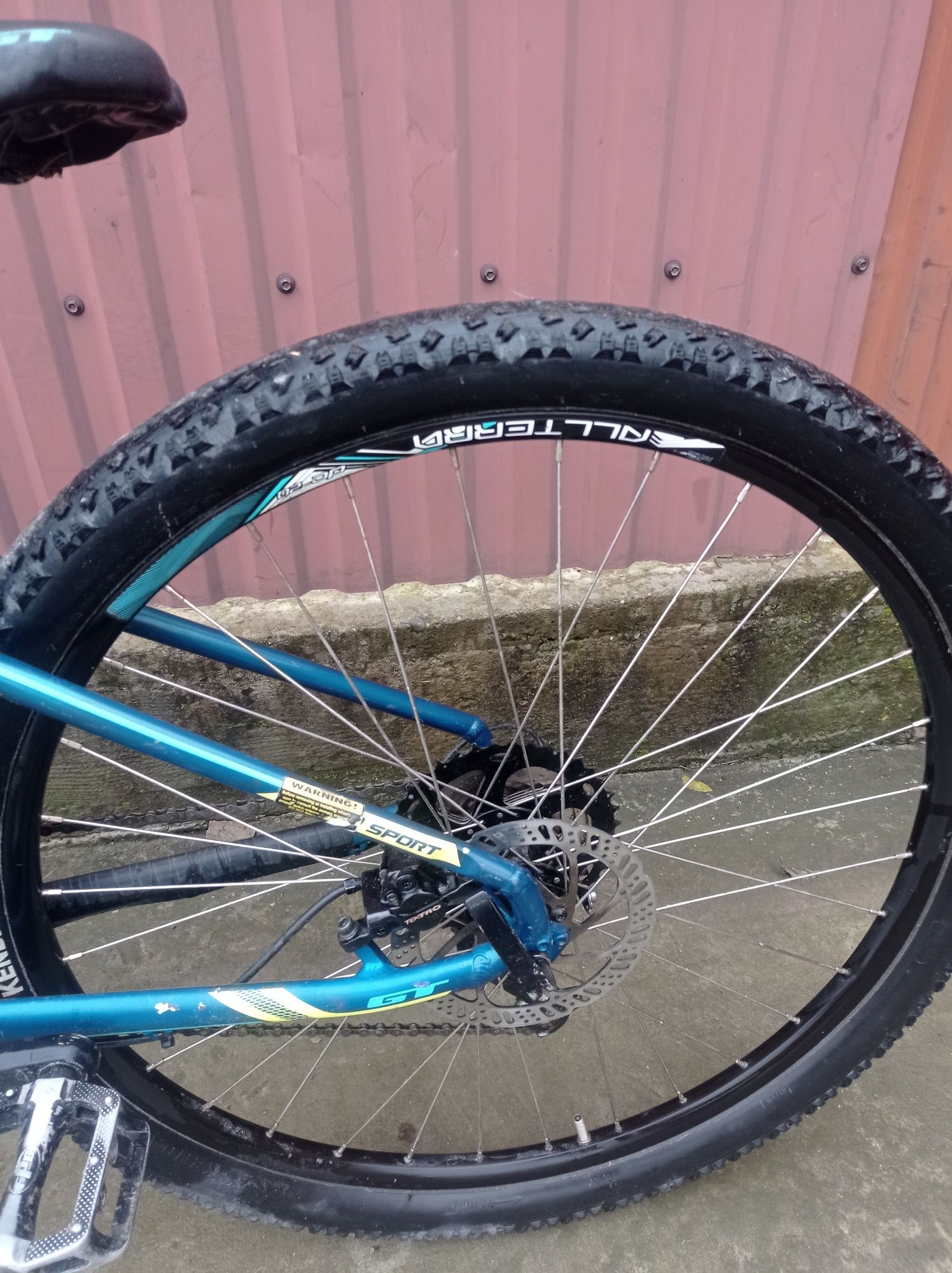 Велосипед GT Avalanche 27.5