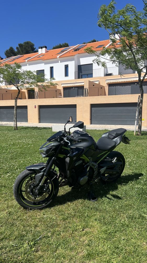 Kawasaki Z900 35KW c escape Akrapovic Homologado