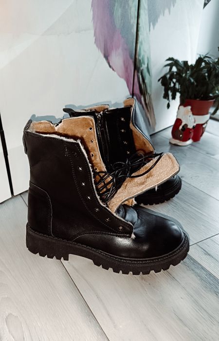 Buty zimowe botki ciepłe 38/39 - 25 cm choć metka 40 futerko jak nowe
