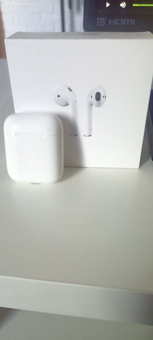 Air pods 1 на запчасти