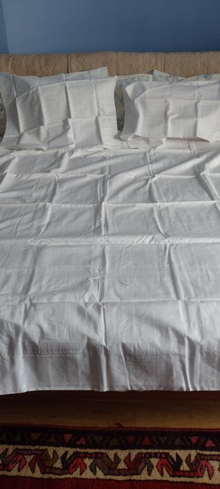 Pościel bawełniana 100% Adamaszek,1998r bialy komple z firmy Frotex