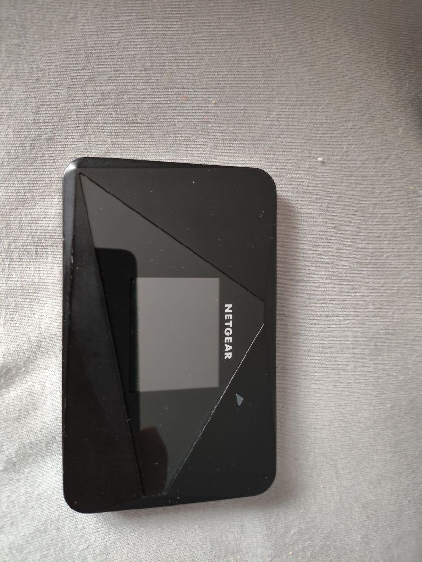 Router netgear aircard 785s