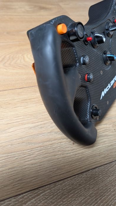Fanatec McLaren gt3 qr2