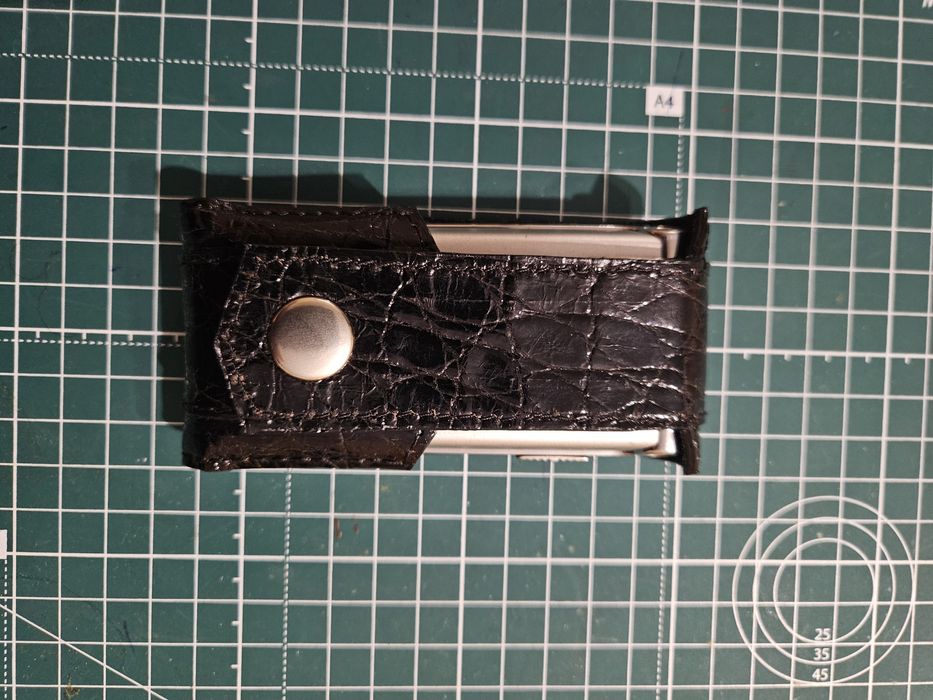 Чехол новый, кожа крокодила для Vertu Ayxta