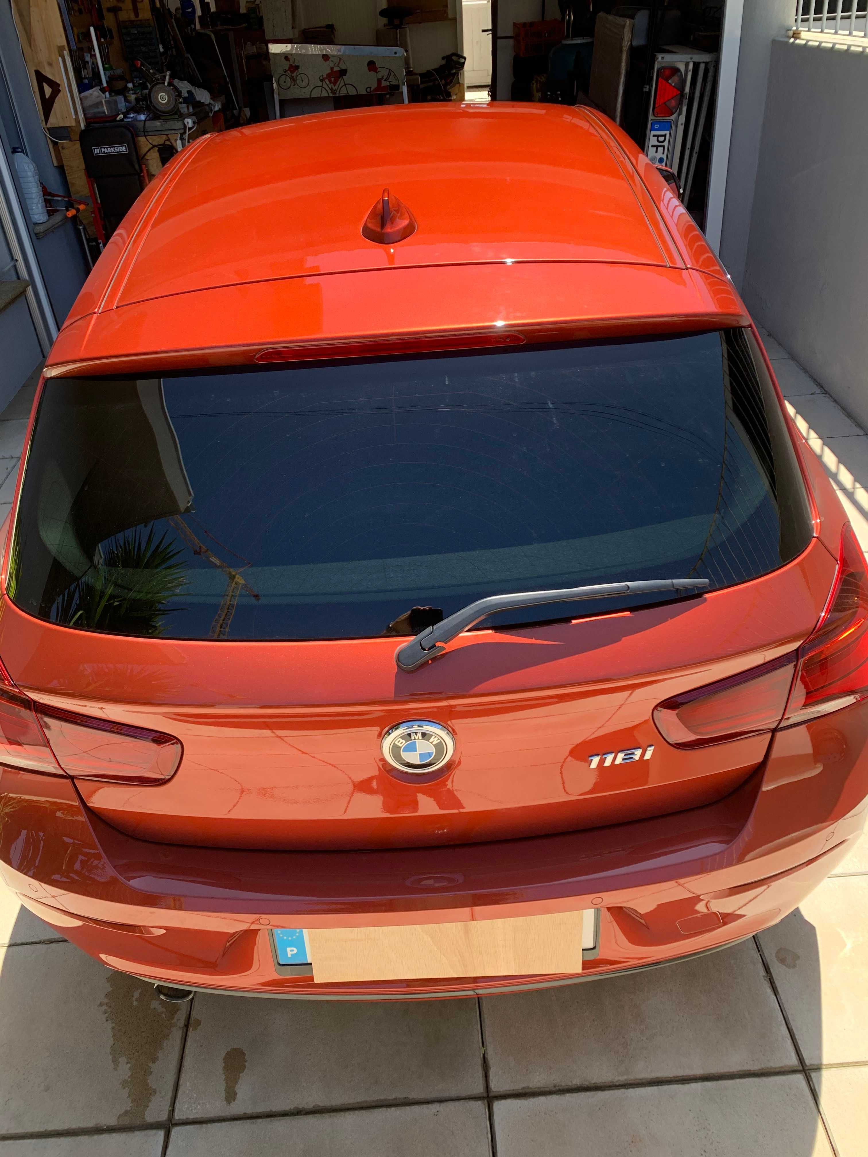 BMW 118 Sport Line, Automático, 2019, com apenas 26200 Km
