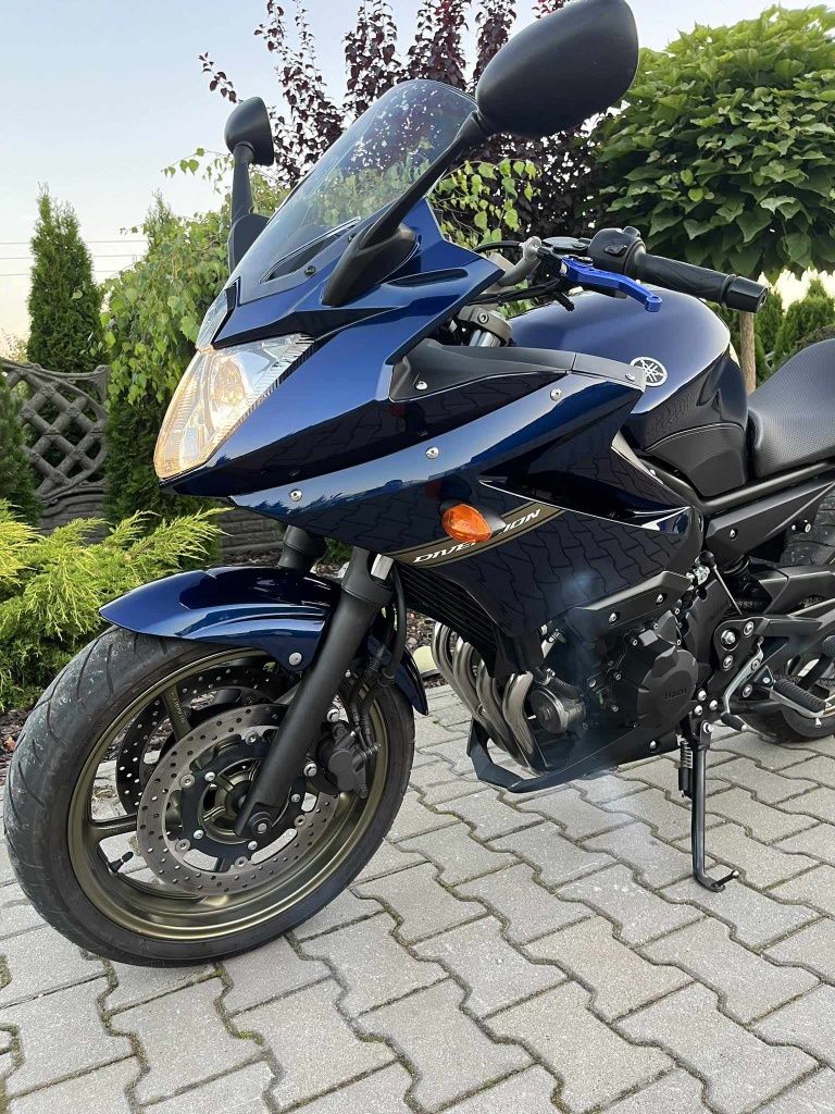 Motocykl Yamaha XJ600 DIVERSION