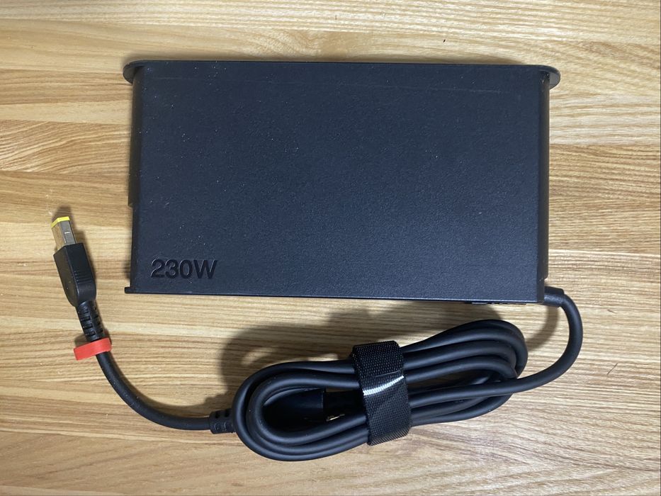 Зарядний пристрій Lenovo 230 w 20V 11,5A