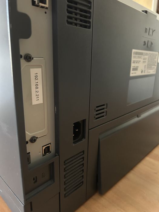 HP LaserJet P3015 - Impressora/ Fotocopiadora Laser