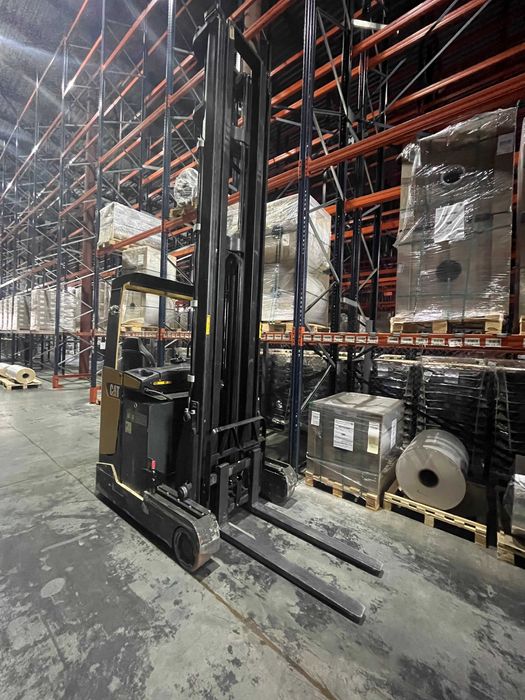 Стелажі палетні бу Київ. Металеві стелажі, стелаж на склад, гараж