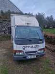 Isuzu NKR 55LL5D *2.8 Turbo *cx. fechada em fibra *Motor Avariado*