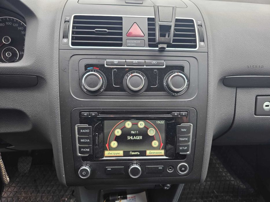 Volkswagen Touran Cross 1.4