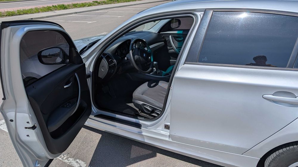 BMW Series 1, 2010р, 2.0, АКПП