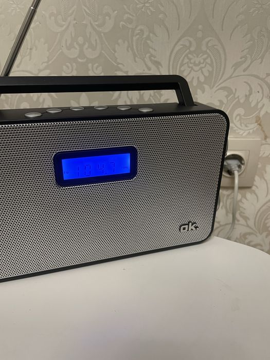Радіоприймач радіо FM Radio