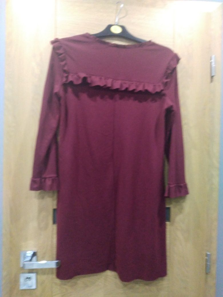 Piękna sukienka Zara Rozmiar M/L biust 100/120cm