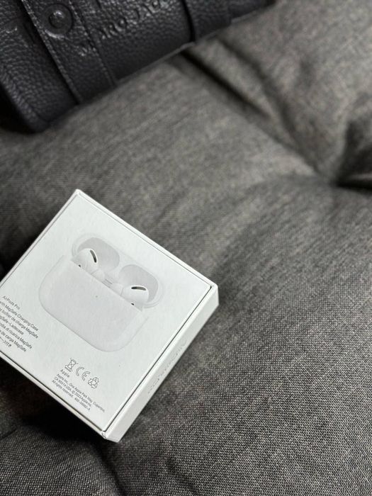 Навушники АірПодс Pro 1:1 (з шумозаглушенням) Чіп Airoha+ чехол