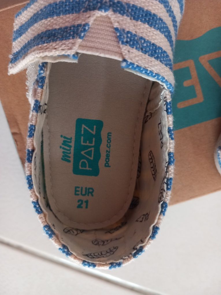 Sapatos Paez Tamanho 21