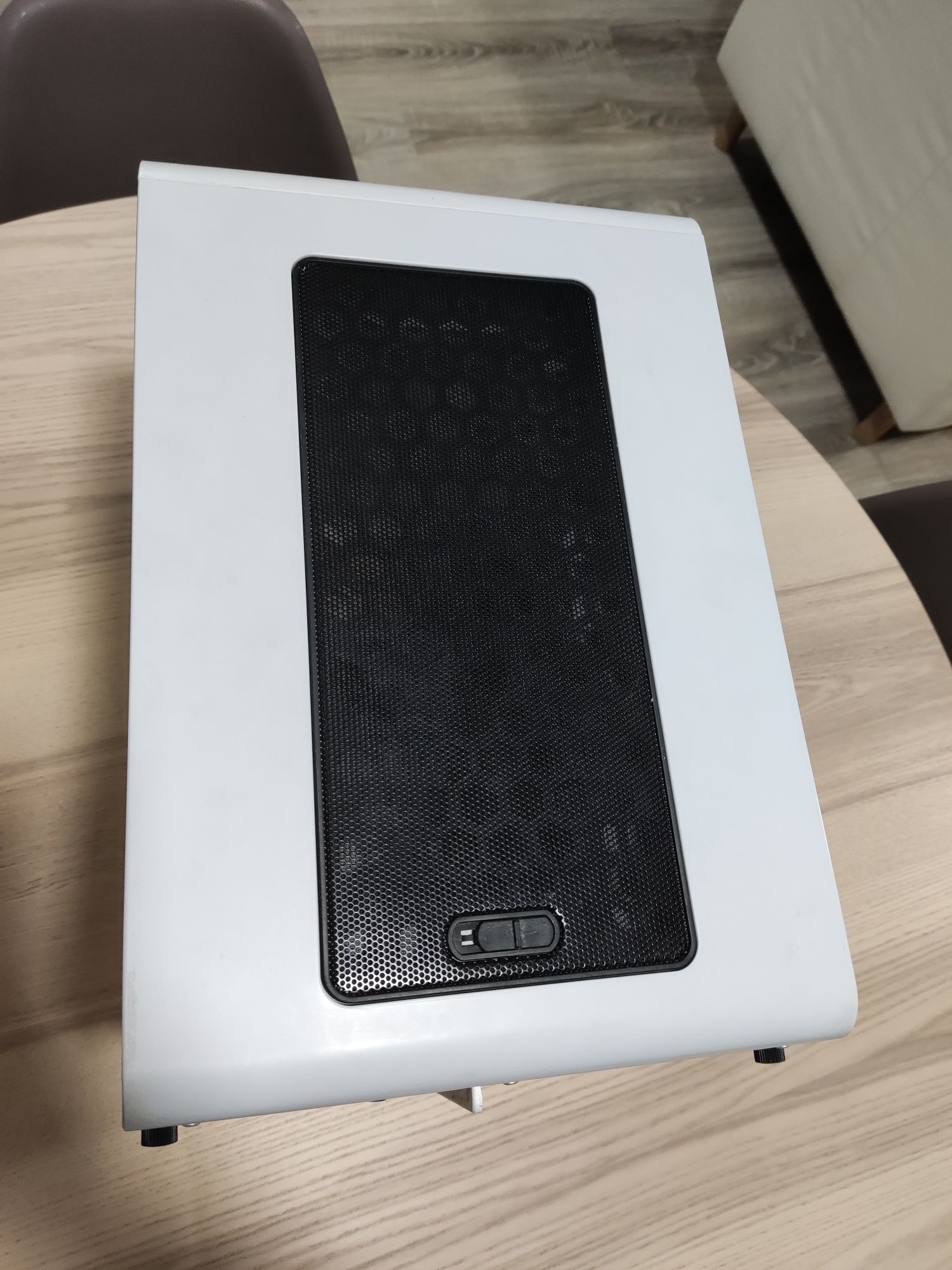 BitFenix Phantom M