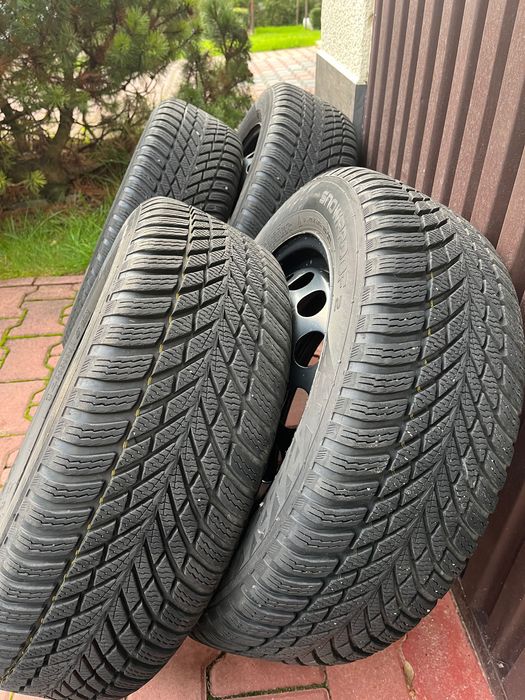 Sprzedam opony nokian 205/55R16 zimowe