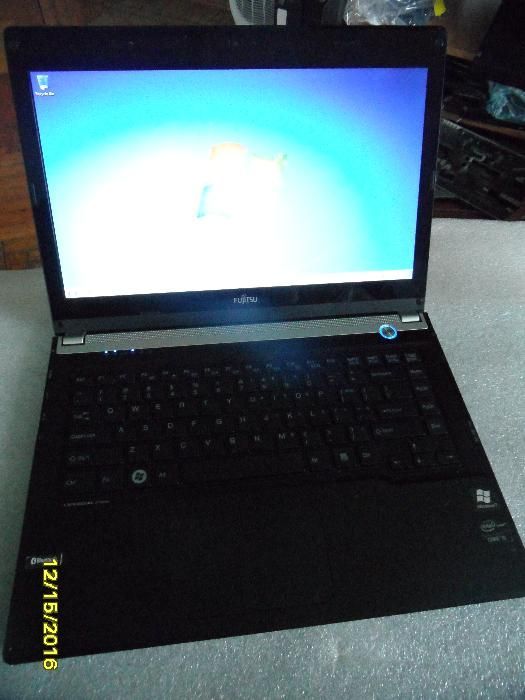 ультрабук Fujitsu Lifebook UH572 i5 13.3"