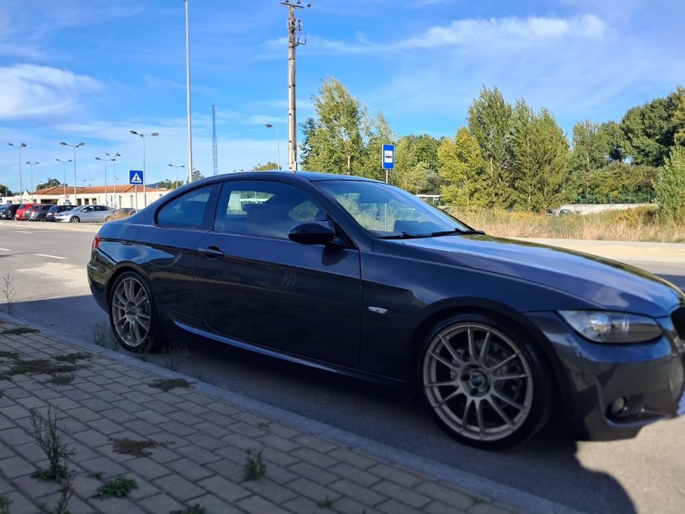 Vendo BMW e92 320d (Nacional)