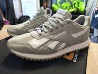 Продам кросівки жіночі Reebok