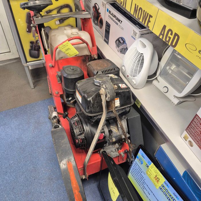 Przecinarka do betonu z silnikiem Honda; Komis Jasło Igielna