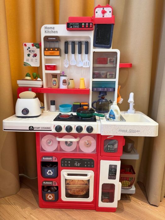 Продам Детскую кухню