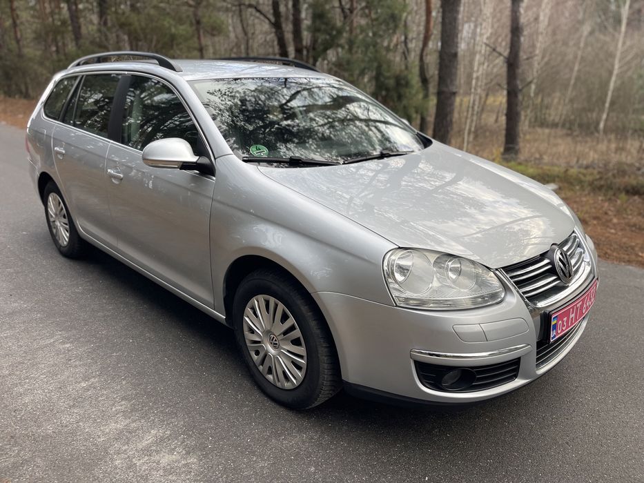 Фольксваген Гольф 5 1.6 МПІ