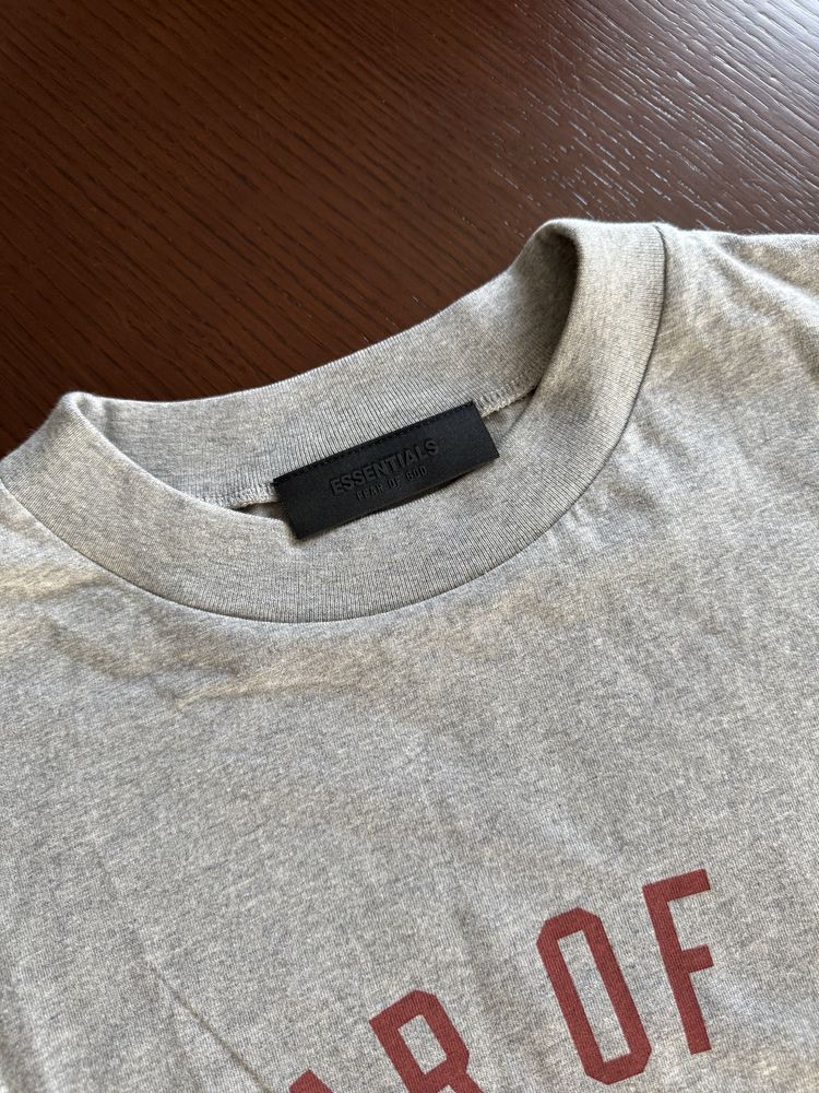 Fear Of God Essentials Dark Heather T-Shirt (M)