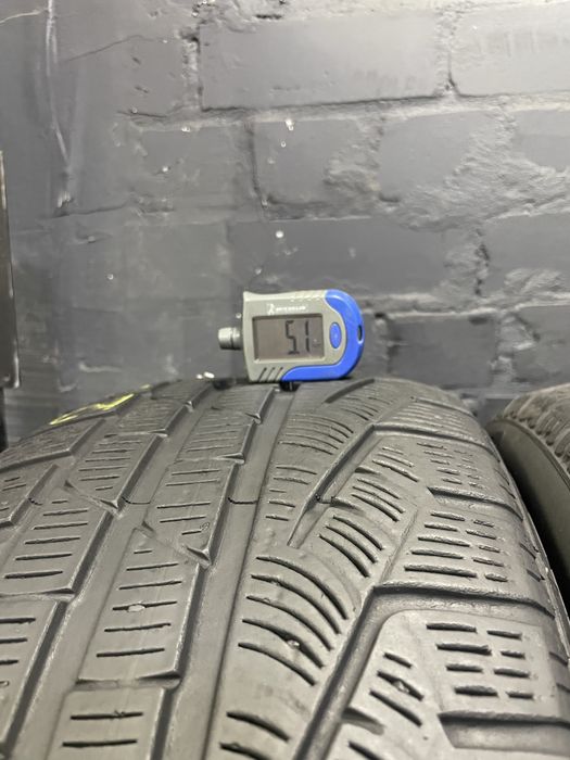4шт 235/50 R19 Pirelli Sottozero Winter 240 serie2