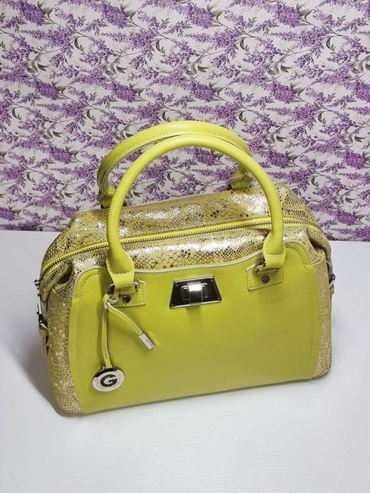 Кожаная сумка  !