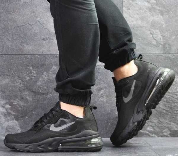 Мужские Черные Кроссовки Найк Сеточка Мужские Черные с Амортизацией