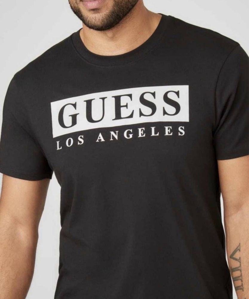 Мужские футболки Guess черные белые серые Гесс сумка унисекс шорты