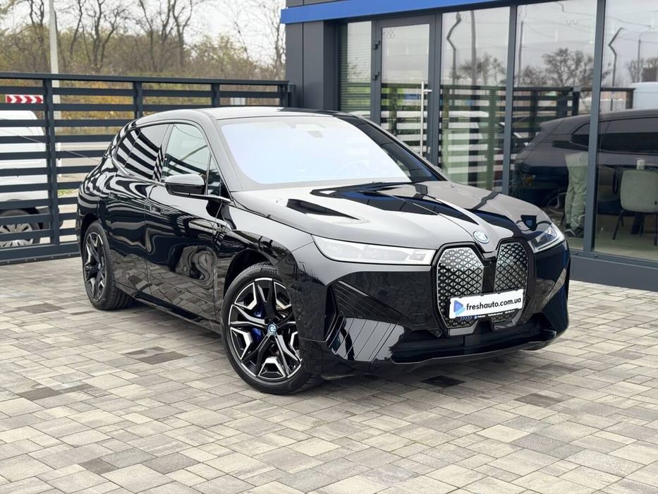 BMW iX 2023 freshauto
