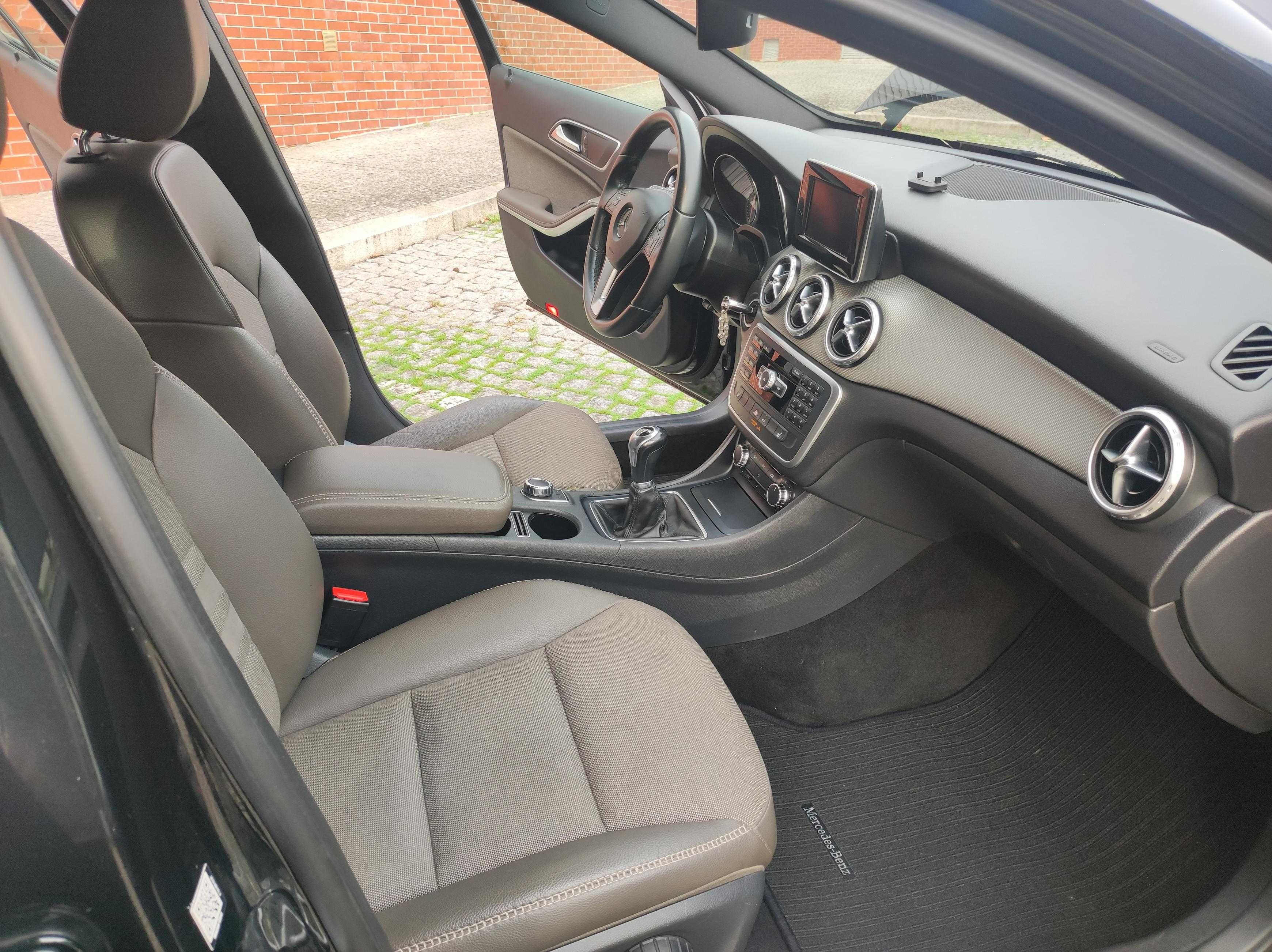 MERCEDES Gla 200 Cdi