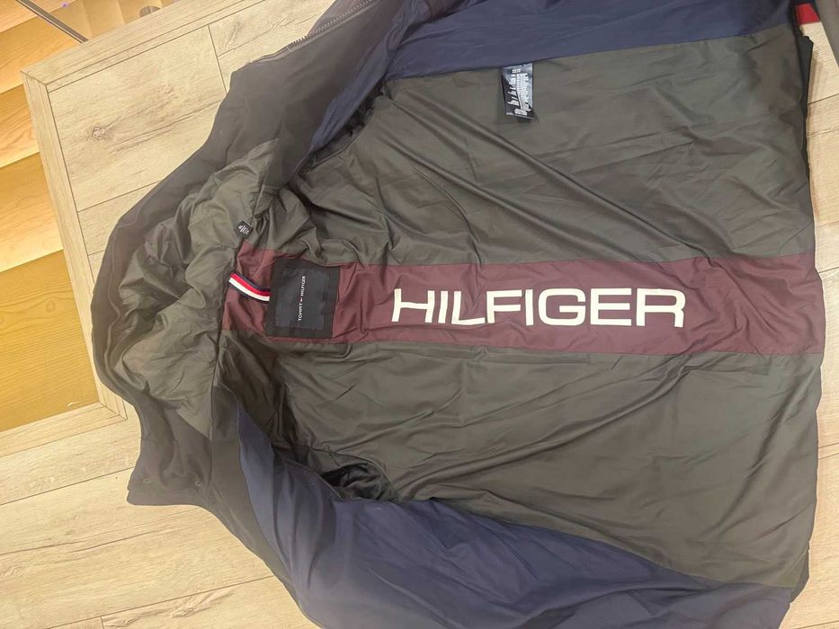 Нова куртка Tommy Hilfiger