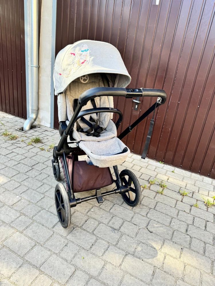 Wuzek spacerowy cybex Priam platinum